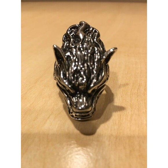 Stainless Steel Wolf Ring Size 10.5/11 - Picture 1 of 2